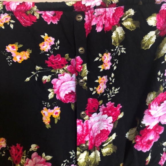 Floral print romper ☀️ - Picture 3 of 6